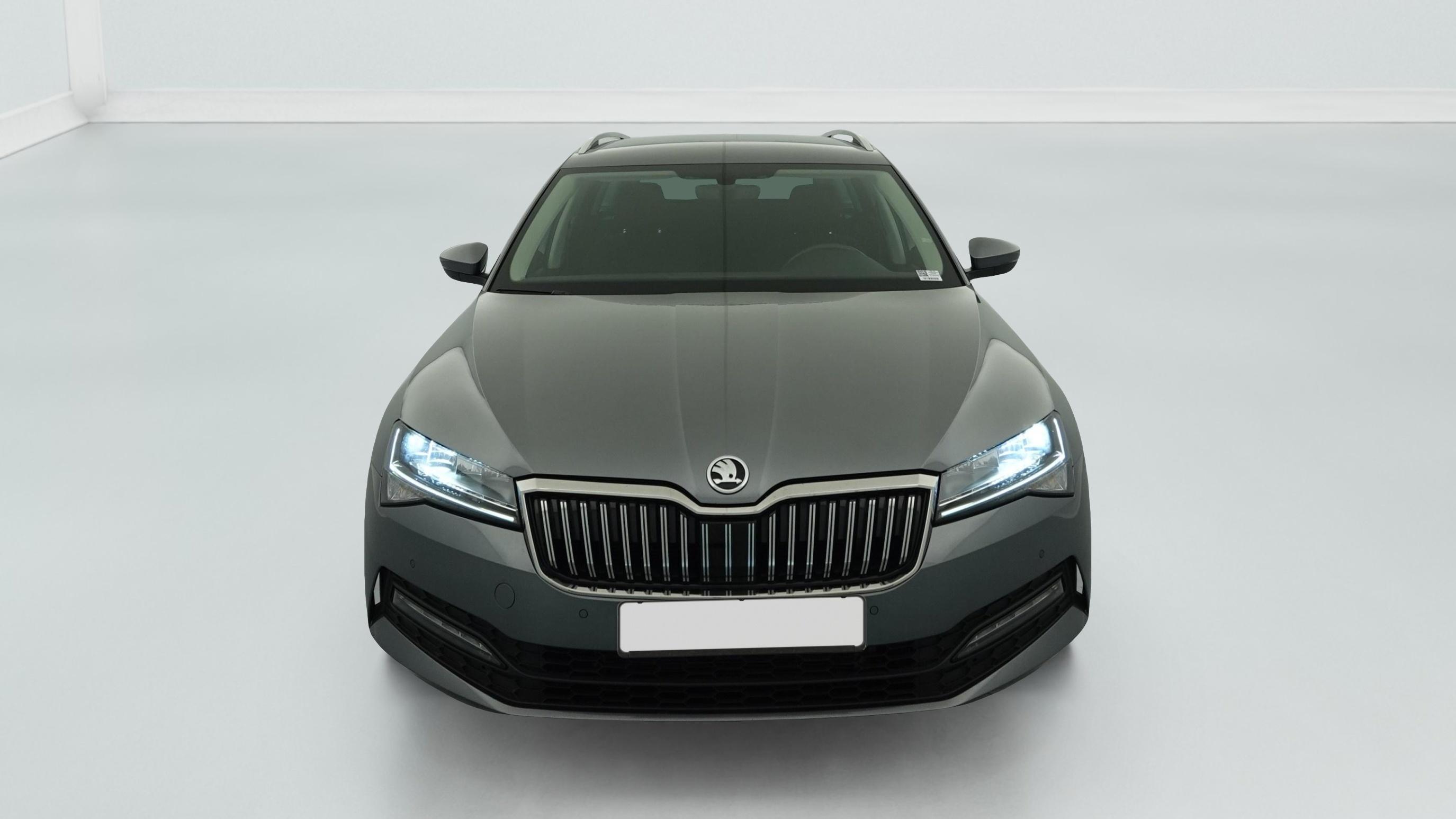 skoda Superb Combi 2.0 TDI 150 SCR DSG7 BUSINESS