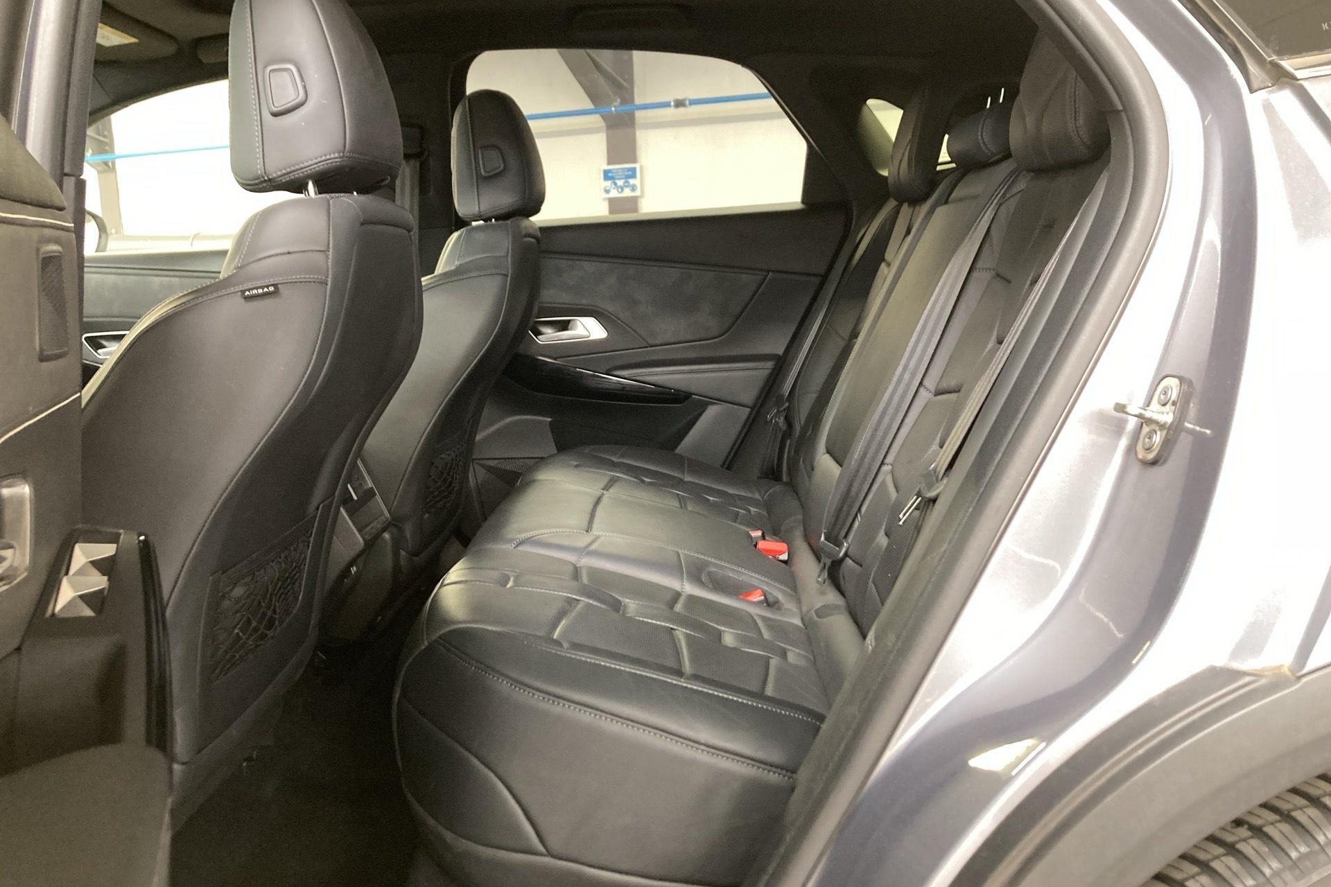 ds DS7 Crossback HYBRIDE 300 E-TENSE EAT8 4X4 GRAND CHIC