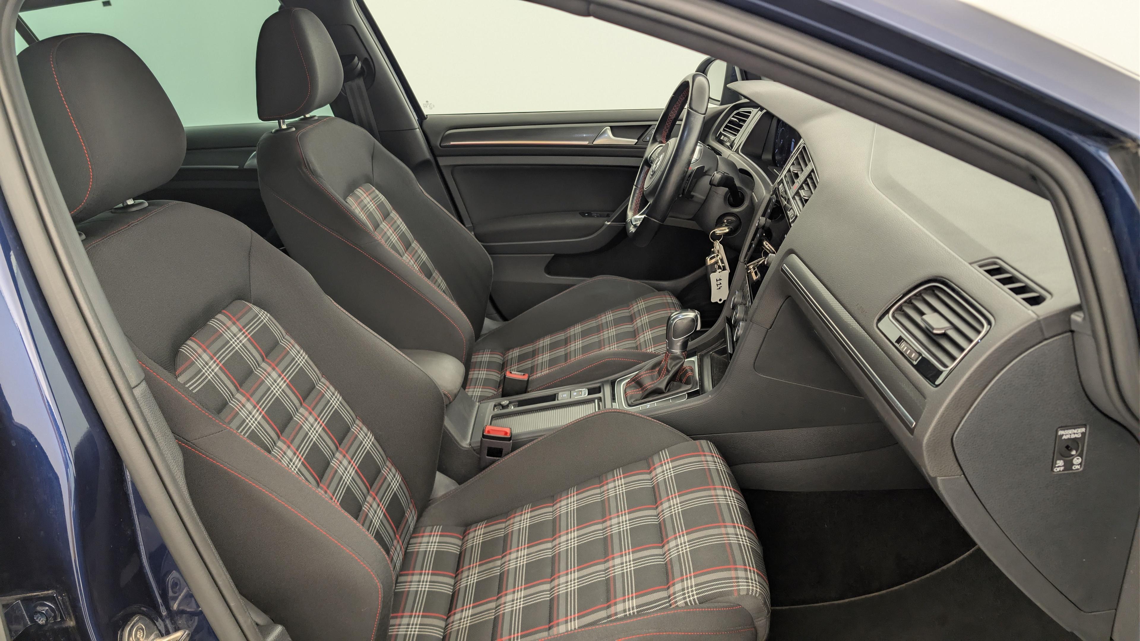Volkswagen Golf 2.0 TSI 245 DSG7 GTI Performance