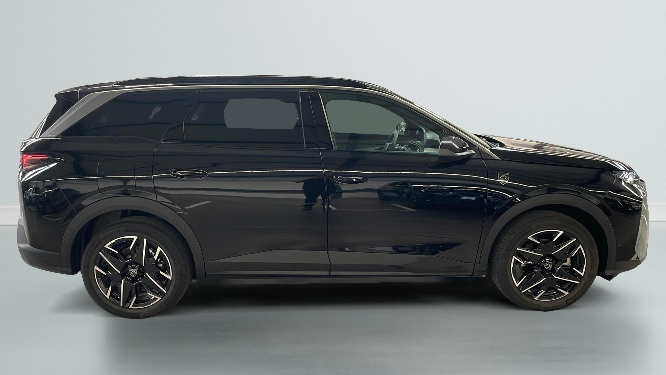 Peugeot 5008 HYBRID 145CH E-DCS6 GT